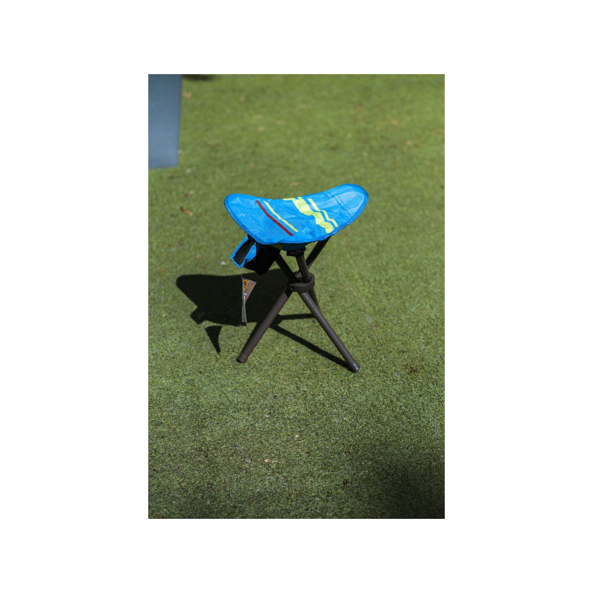 Siège pliable 3 pieds de camping - O'Camp - Dimensions : 32 x 32 x 38 cm