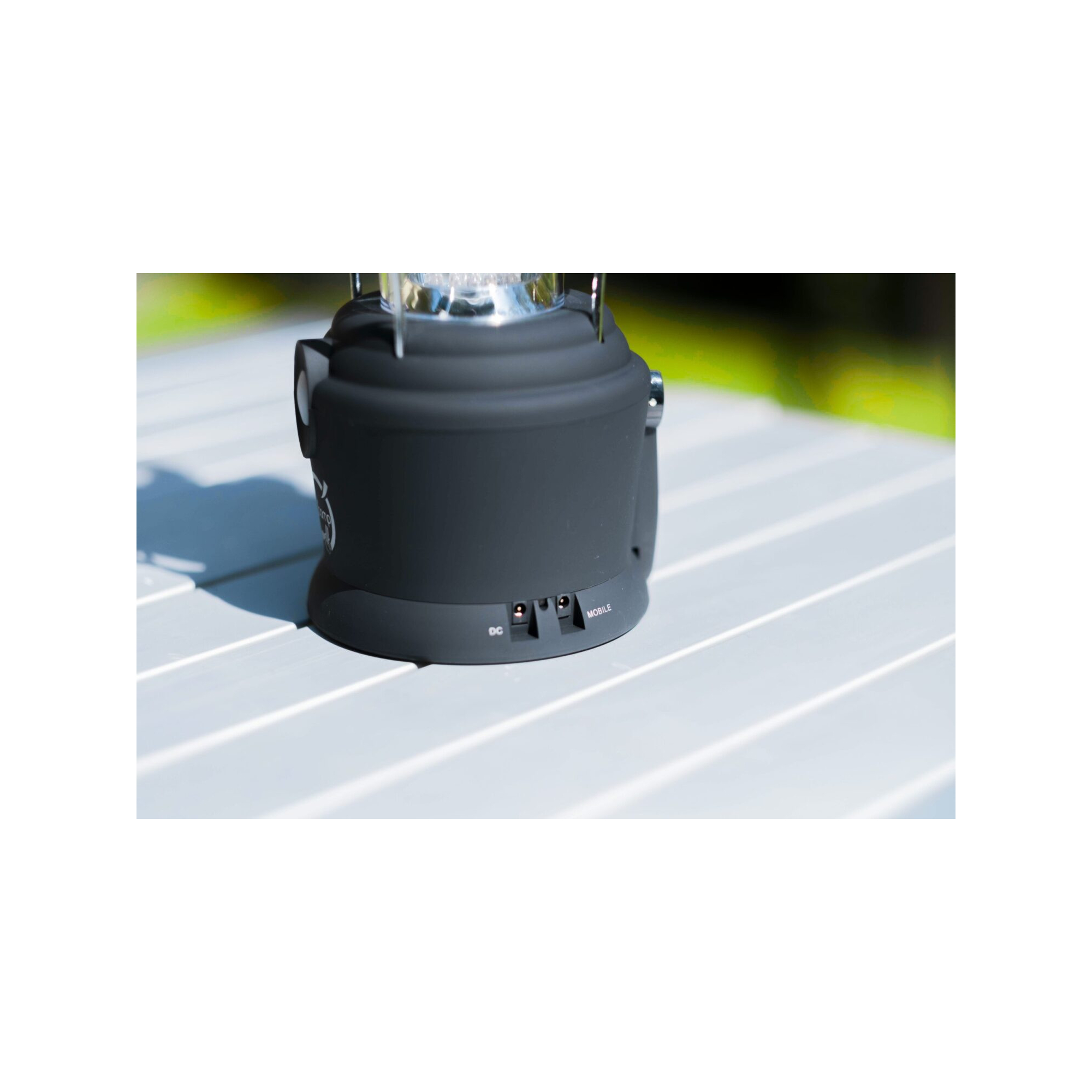 Lanterne de camping - O'Camp - Eclairage 12 LED - Poignée + boussole inclus