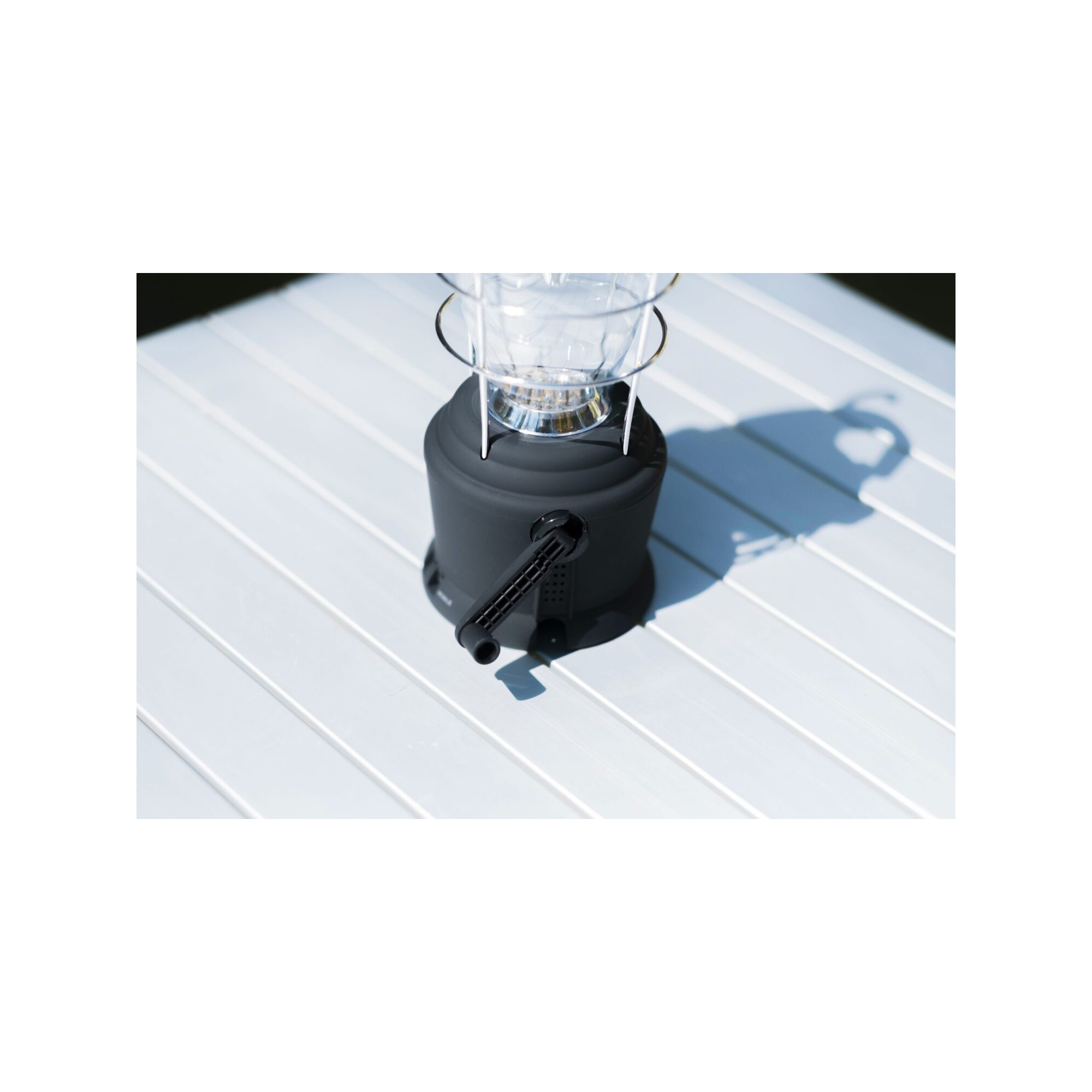 Lanterne de camping - O'Camp - Eclairage 12 LED - Poignée + boussole inclus