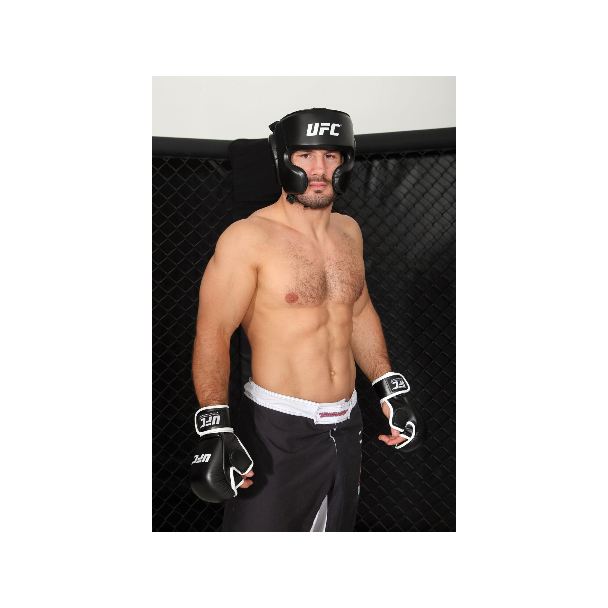 Casque de MMA - UFC - Maintien optimal - Couleur : Noir