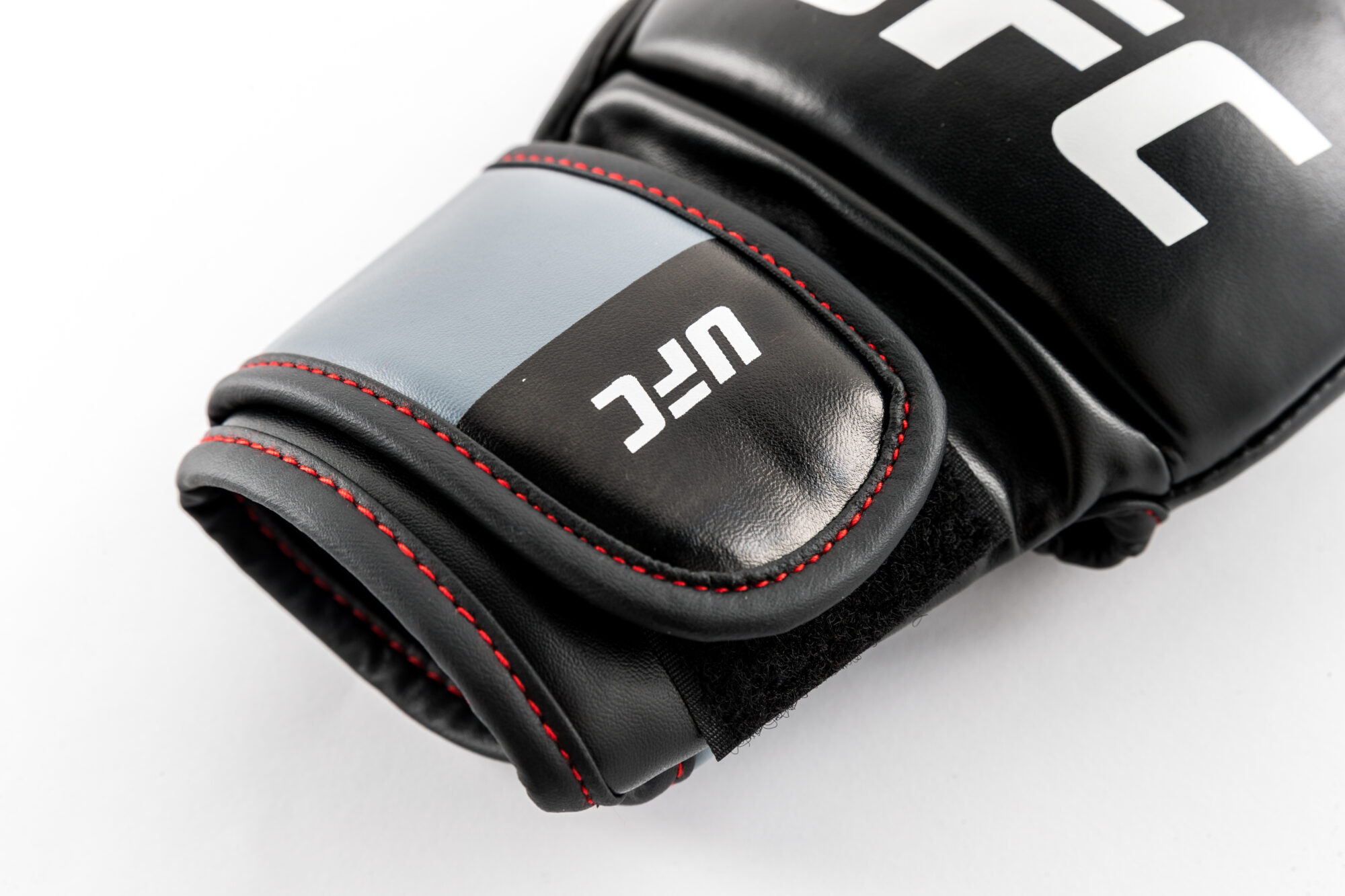 Gants MMA UFC 5 oz Noir