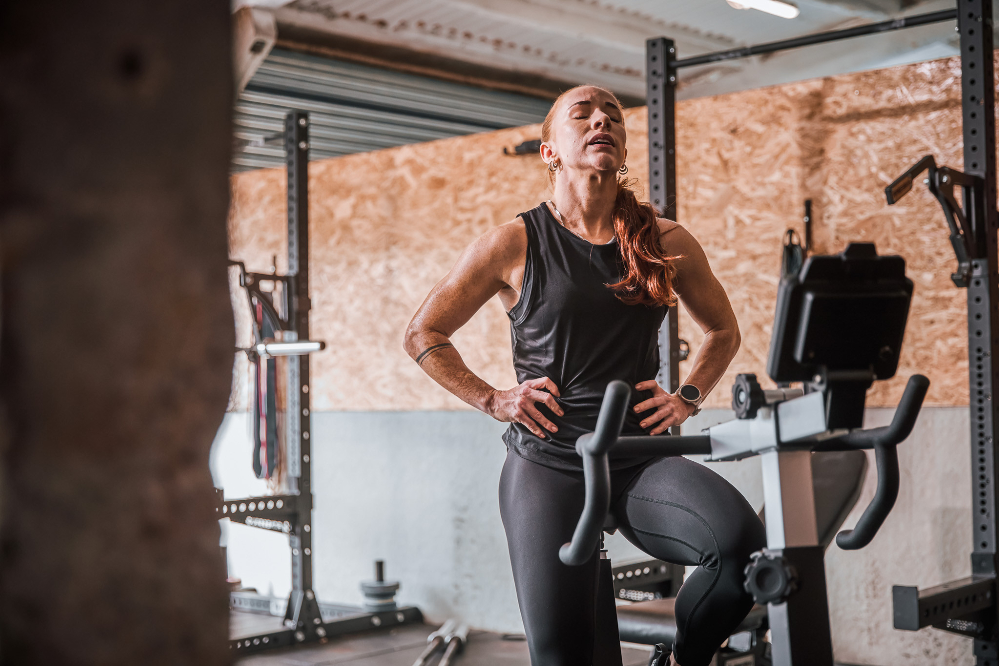 Vélo de fitness à Air - Half Human - Modèle AIR BIKE - Maison/Appartement - Écran LCD 7 programmes