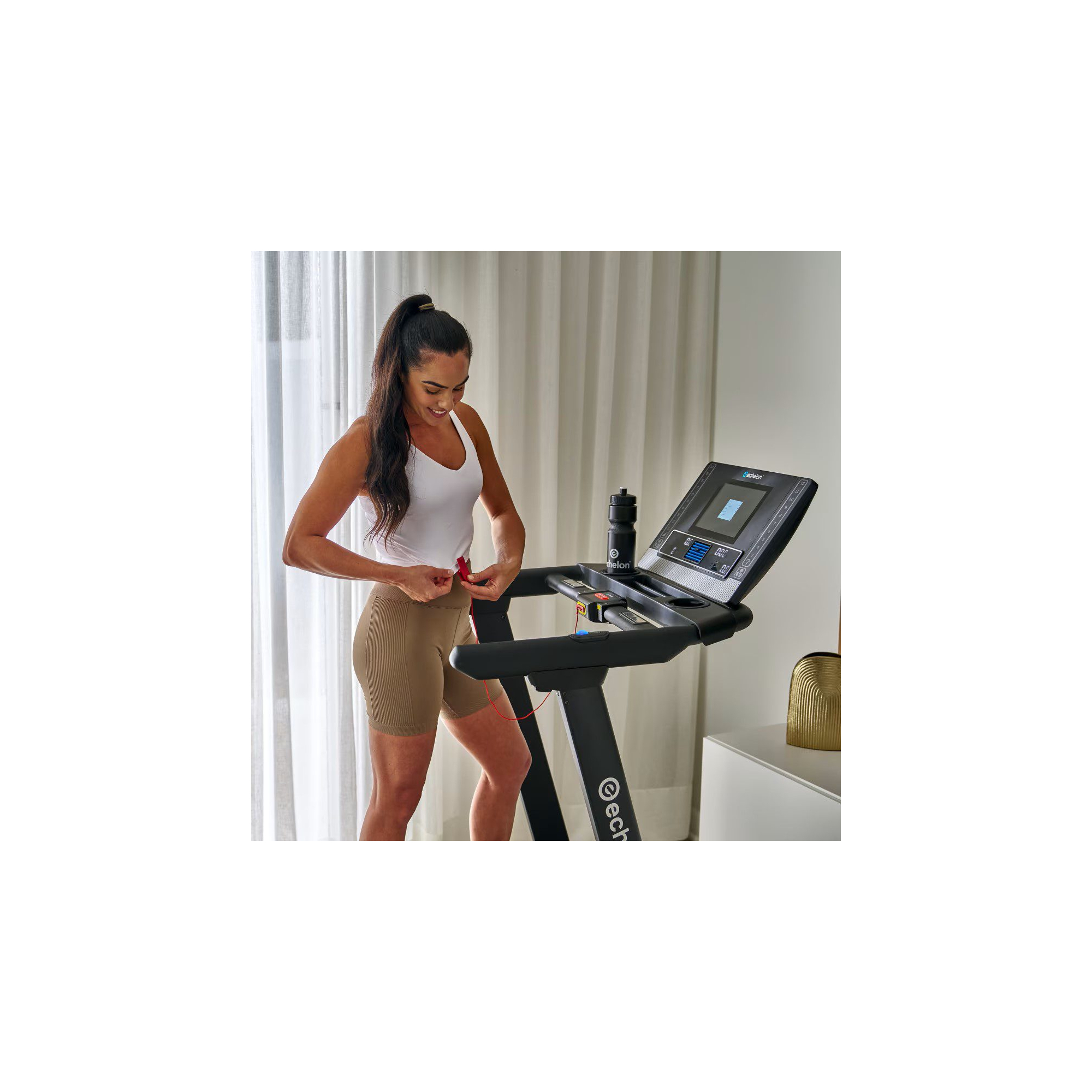 Aangesloten opvouwbare loopband - Model STRIDE 6S-10 - ECHELON - Thuis/Appartement - 10-inch HD-scherm