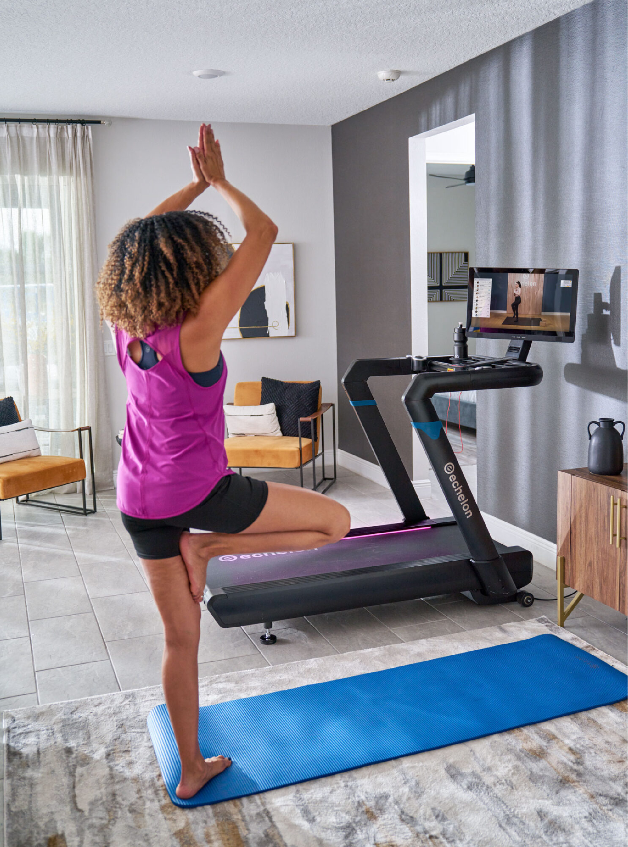 Aangesloten opvouwbare loopband - Model STRIDE 8S-22 - ECHELON - Thuis/Appartement - 22-inch HD-draaibaar scherm