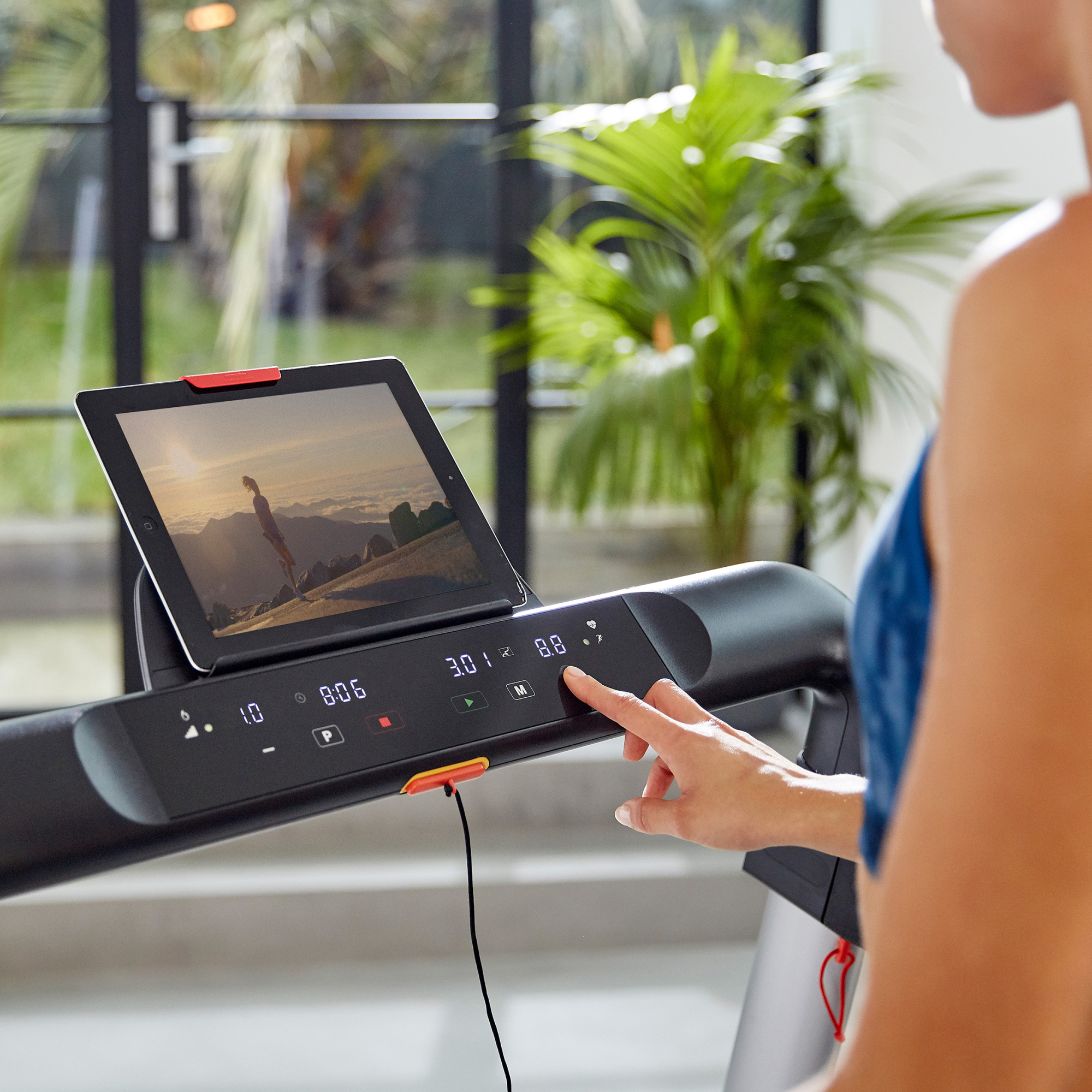 Reebok Gemotoriseerde loopband - - Thuis/Appartement - i-Run 4.0 model - LCD scherm - Opvouwbaar