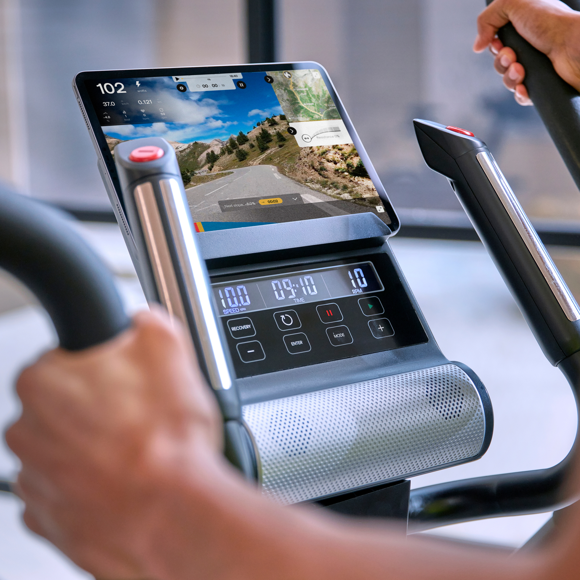 Adidas Elliptische Ergometer fitnessfiets - - Thuis/Appartement - Model X-21FD BT - Traagheidswiel 12 KG - LCD-scherm